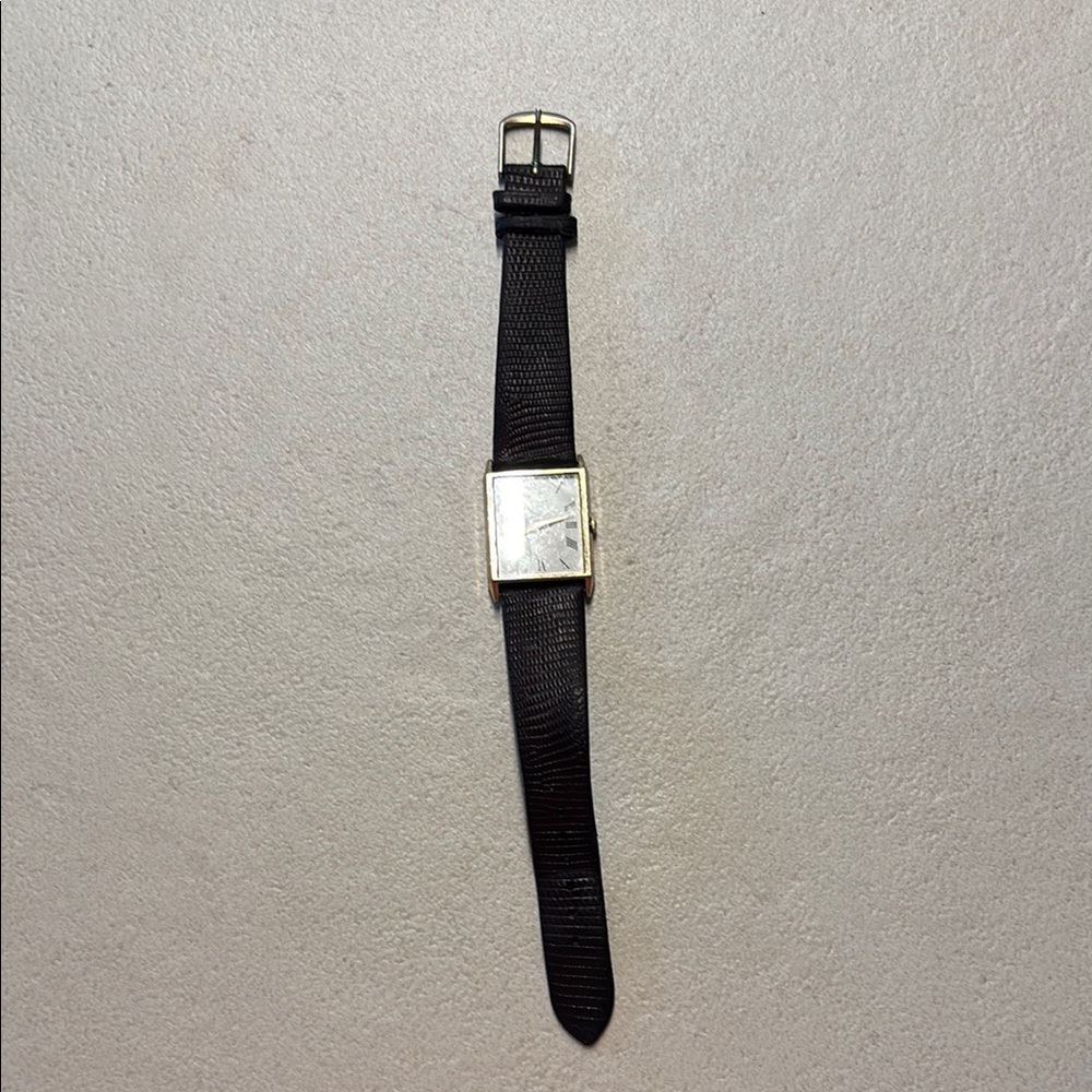 Seiko Classic Gold Tank Watch